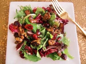 Candied Walnut Cranberry Salad with Balsamic Dressing