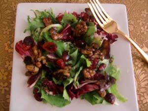 Candied Walnut Cranberry Salad with Balsamic Dressing