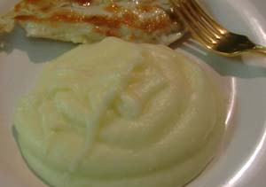 Quick and Easy Garlic Mashed Potatoes