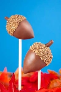Gluten Free Thanksgiving Cake Pops: Chocolate Acorns
