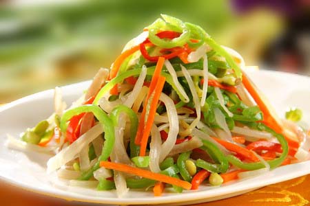 Chinese Rice Noodle Salad and Dressing