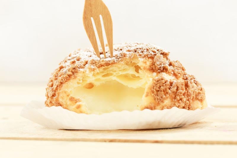Gluten Free Cream Puff with Streusel (Pâte à Choux)