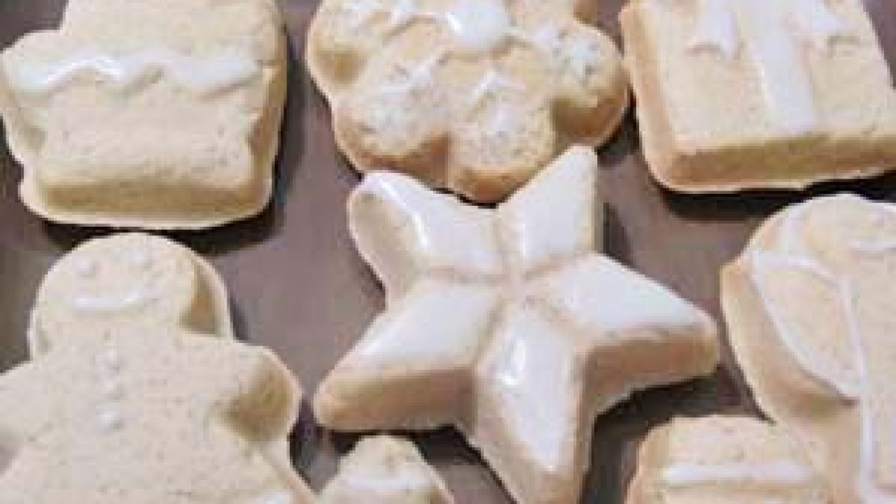 https://glutenfreerecipebox.com/wp-content/uploads/2010/12/homemade-gluten-free-christmas-cookies-1280x720.jpg