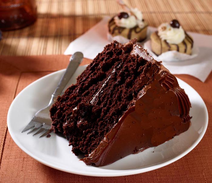 Gluten Free Chocolate Cake and Rich Chocolate Frosting