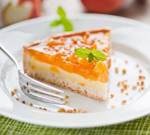 Image: Glazed Peach Cream Tart
