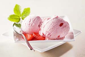 Image: Gluten Free Strawberry Ice Cream