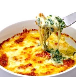 Image: Baked Spinach and Cheese Casserole with Eggs