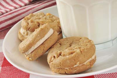 Gluten-Free Egg-Free Peanut Butter Cookies with Filling