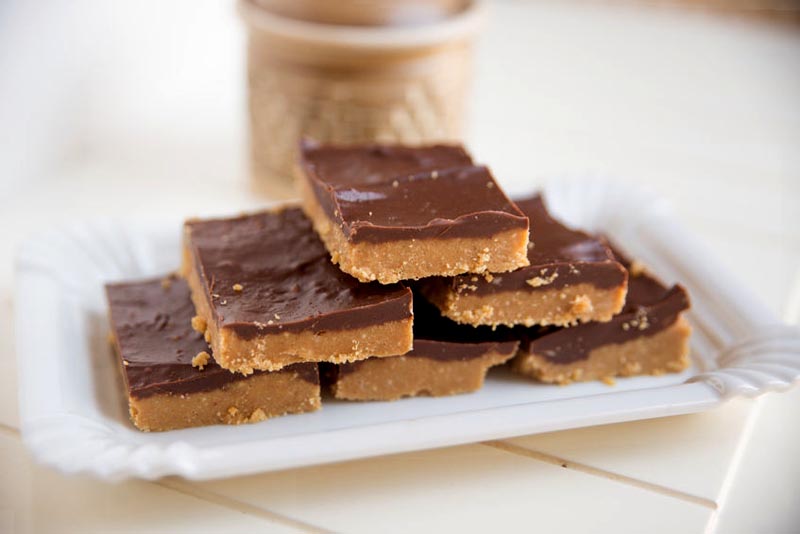 Gluten Free Peanut Butter Chocolate Squares with Deconstructed Graham Cracker Crust